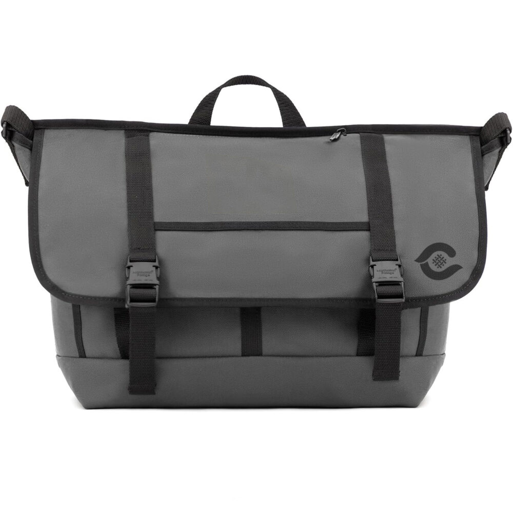 Classic Messenger Bag Trendy and Functional Shoulder Bag for Men and Women